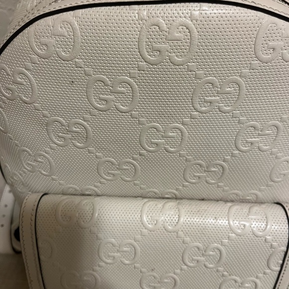Gucci Ivory Embossed Backpack - Picture 5 of 16